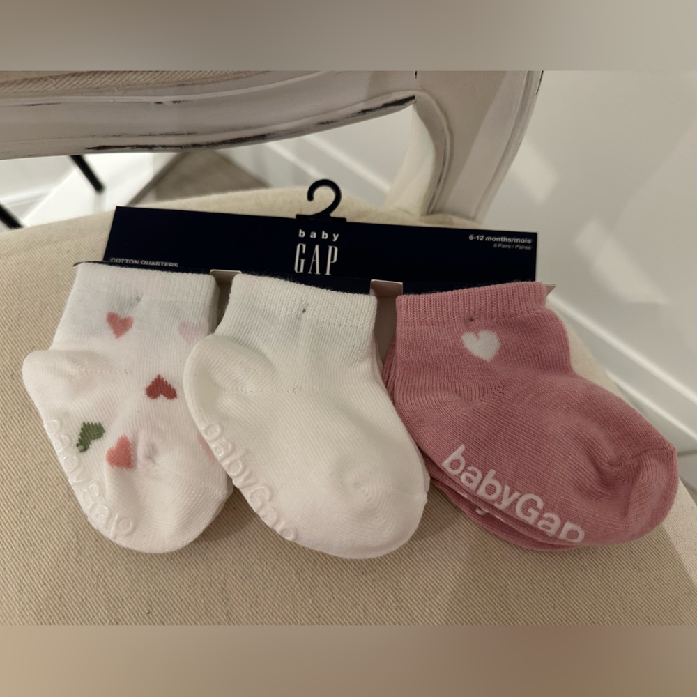 🤍 6~12 Mth GAP Baby Heart Socks Set - 6 Pack White and Pink NWT